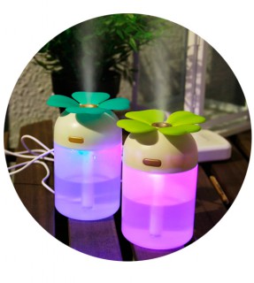 Clover night light humidifier